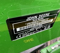 2023 John Deere 7R 210 Thumbnail 17