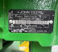 2021 John Deere 5075E Thumbnail 9