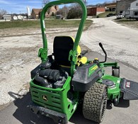 2023 John Deere Z970R Thumbnail 9