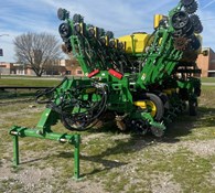 2022 John Deere 1795 Thumbnail 1