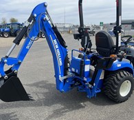 2022 New Holland Workmaster™ 25S Sub-Compact Open-Air + 100LC Loade Thumbnail 3