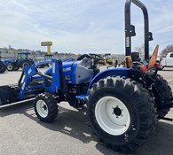 2022 New Holland Workmaster™ Compact 253540 Series 35 Thumbnail 2