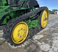 2022 John Deere 8RT 370 Thumbnail 18