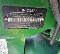 2016 John Deere 5075E Thumbnail 13