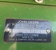 2016 John Deere S690 Thumbnail 30