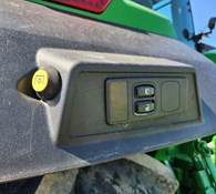 2022 John Deere 8R 340 Thumbnail 16