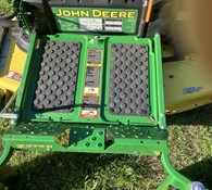 2018 John Deere Z375R Thumbnail 6