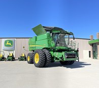 2021 John Deere S760 Thumbnail 2