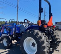 2023 New Holland Workmaster™ Compact 25-40 Series 25 Thumbnail 2