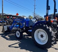 2023 New Holland Workmaster™ Compact 25-40 Series 25 Thumbnail 5