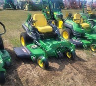 2013 John Deere Z925M Thumbnail 1