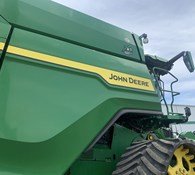 2022 John Deere X9 1000 Thumbnail 10