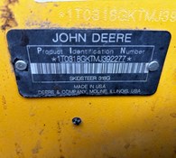 2020 John Deere 318G Thumbnail 3