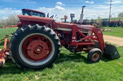 Tractor - Row Crop For Sale 1969 International 656 , 66 HP
