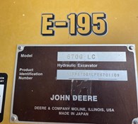2017 John Deere 670G LC Thumbnail 5
