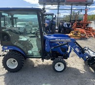 2022 New Holland Workmaster™ 25S Sub-Compact Cab + 100LC Loader Thumbnail 3