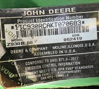 2019 John Deere Z930R Thumbnail 3