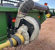 2010 John Deere 635F Thumbnail 6