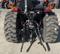 2023 New Holland Workmaster™ Compact 25-40 Series 35 Thumbnail 5