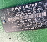 2022 John Deere 8R 250 Thumbnail 3