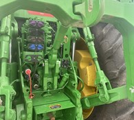 2023 John Deere 8R 410 Thumbnail 9