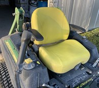 2016 John Deere Z930R Thumbnail 5