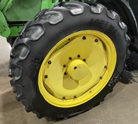 2013 John Deere 6140M Thumbnail 7