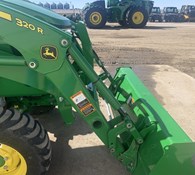 2023 John Deere 3046R Thumbnail 32