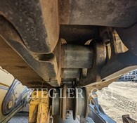 2012 Caterpillar D6T Thumbnail 18