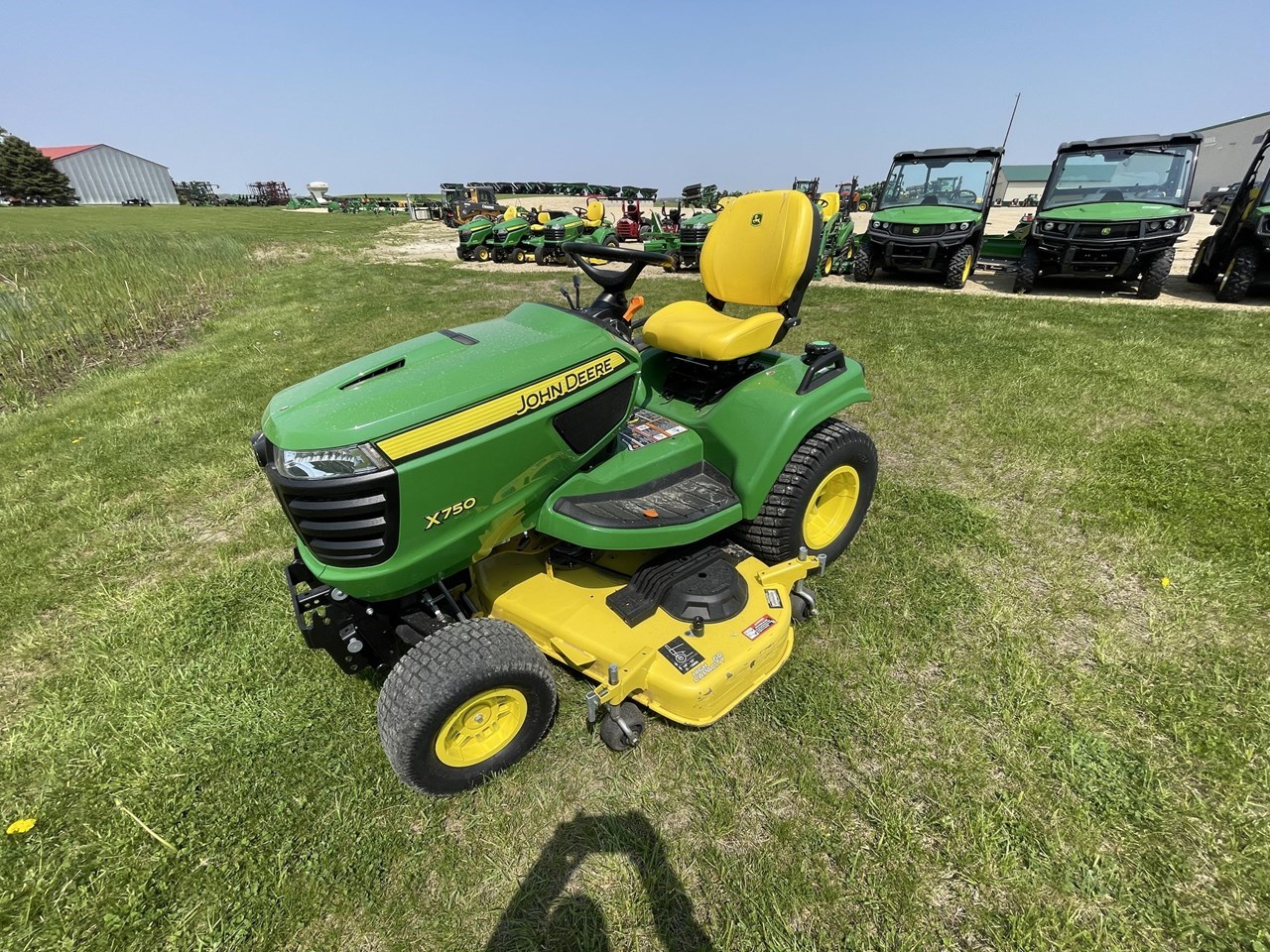 2022 John Deere X750 Riding Mower For Sale in Grand Meadow Minnesota