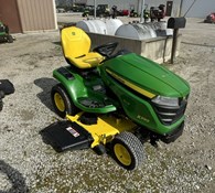 2021 John Deere X390 Thumbnail 2