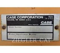 2001 Case 721C Thumbnail 6