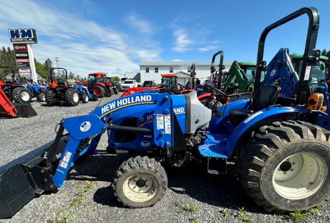 New Holland Workmaster37 Tractor For Sale