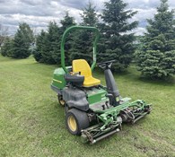 2016 John Deere 2500E Thumbnail 4