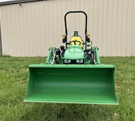 2022 John Deere 1025R Thumbnail 2