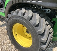 2022 John Deere 1025R Thumbnail 20