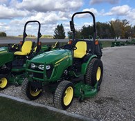 2013 John Deere 2032R Thumbnail 1