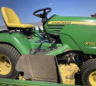 2008 John Deere X720 Thumbnail 1