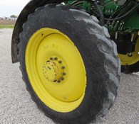 2020 John Deere R4030 Thumbnail 23