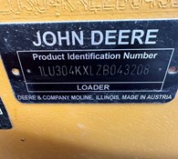 2016 John Deere 304K Thumbnail 6