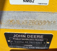 2020 John Deere 204L Thumbnail 7