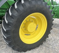 2020 John Deere 6145R Thumbnail 15