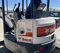 2016 Bobcat E35I Thumbnail 2