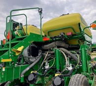 2019 John Deere 1775NT Thumbnail 3