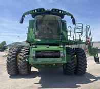 2022 John Deere S780 Thumbnail 2