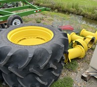 2022 John Deere 480/70R34 R2's with Spacers Thumbnail 1