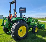 2020 John Deere 4052M Thumbnail 6