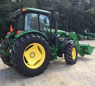 2020 John Deere 6135E Thumbnail 5