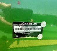 2016 John Deere 6120M Thumbnail 24