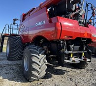 2023 Case IH Axial-Flow® 250 Series Combines 8250 Thumbnail 2